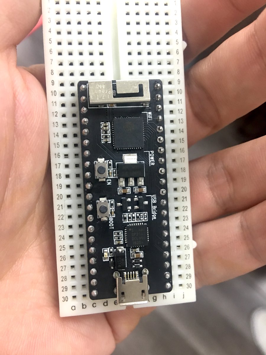 ESP32-PICO-BREADBOARD-MODUL.jpg